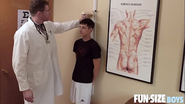FunSizeBoys – Hung doctor fucks tiny patient bareback during physical