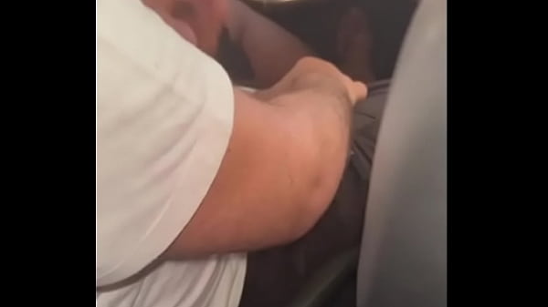 Casada deu o Cuzinho pro Uber no meio da rua e pagou a corrida ( Anal, Oral )